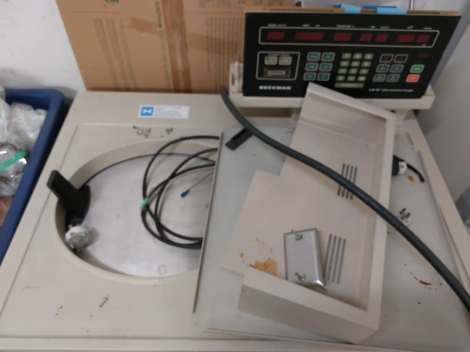 Ultracentrífuga Beckman L8-70M - Imagem 4 de 4