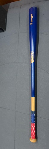 Brett Bros. 36" Maple Wood Fungo: BBOFUNGO Baseball Bat - Natural/Navy