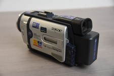 Sony Handycam DCR-TRV30 Silver Camcorder Video Camera MiniDV 10x Zoom Japanese