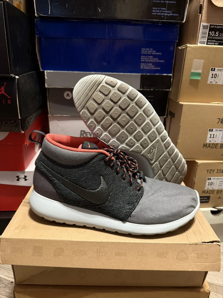 Nike Rosherun Qs Mid Tokyo for Sale | Authenticity Guaranteed | eBay