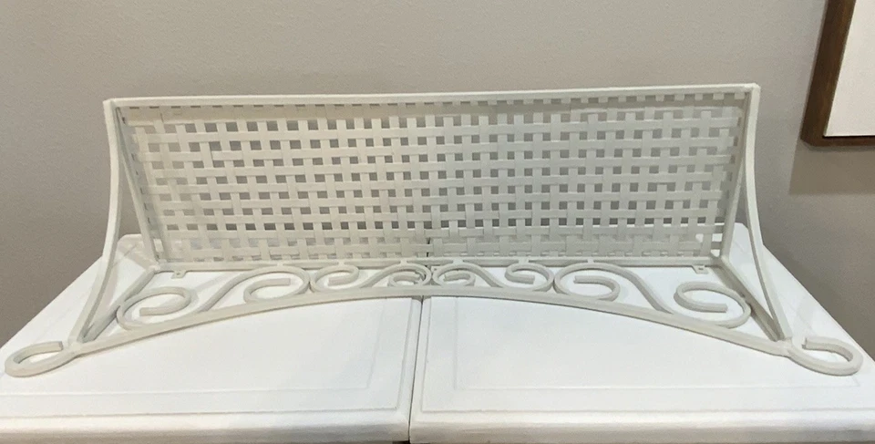 Vtg Off White Metal Swirl Lattice Top Wall Shelf 26” W X 8” D X 7 7/8” H - Image 4 of 4