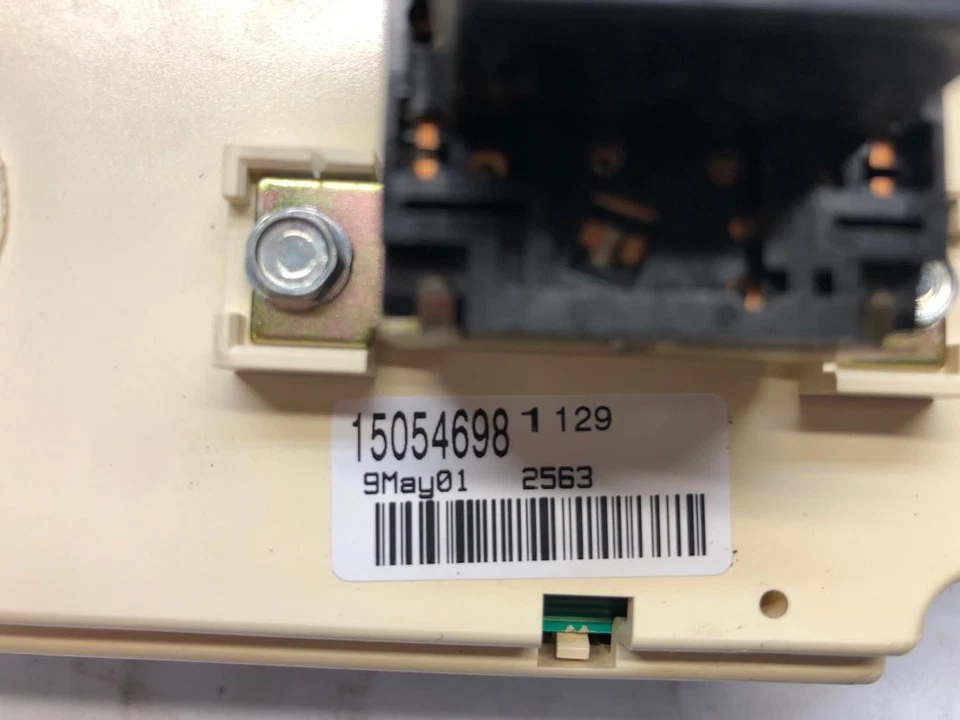 1999 - 02 Chevy Silverado GMC Sierra ручной блок управления температурой идентификатор 15054698 - Изображение 4 из 4