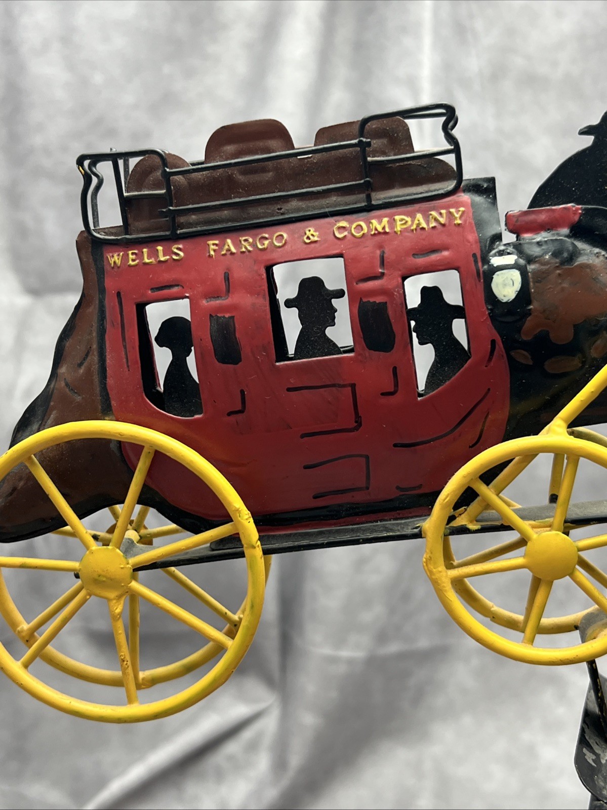 2006 Wells Fargo Horse and Stagecoach Balance Pendulum Cast Iron Toy 13.5" x 12"