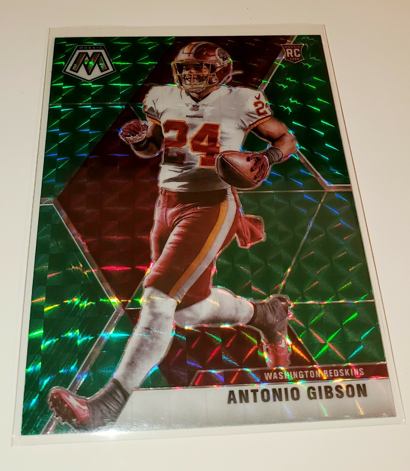 2020 Panini Mosaic Green Mosaic Prizm #227 Antonio Gibson Rookie RC