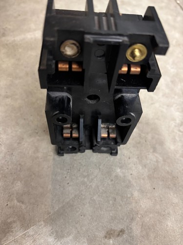 AH ARROW HART CP-30 2P 30AMP FUSE BLOCK AND 27152-22 30AMP PULLOUT - Picture 6 of 6
