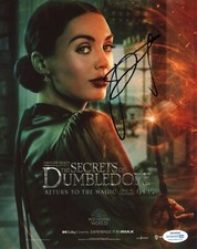 Poppy Corby-Tuech Fantastic Beasts Autographed Signed 8x10 Photo ACOA