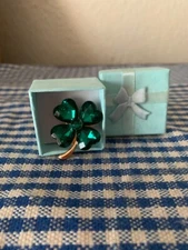 Green and Gold Metal 4 Leaf Clover Shamrock Brooch Ireland St Patrick’s Day