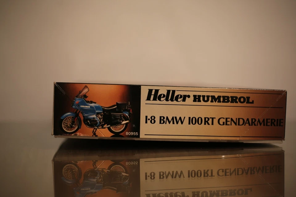 Kit de motocicleta modelo sin construir BMW 100RT Gendarmería Humbrol Heller 80955 1:8 Foto 3 de 4