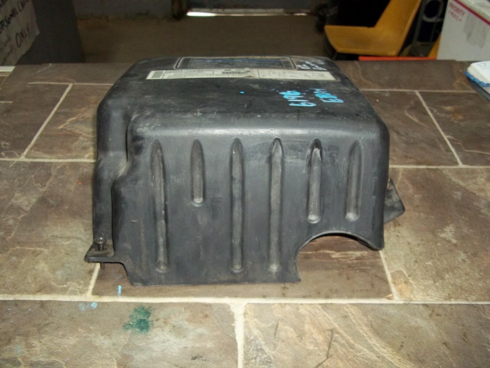 20022004 GMC ENVOY CHEVY TRAILBLAZER Air Intake Cleaner 4.2L W/O Electric Air eBay