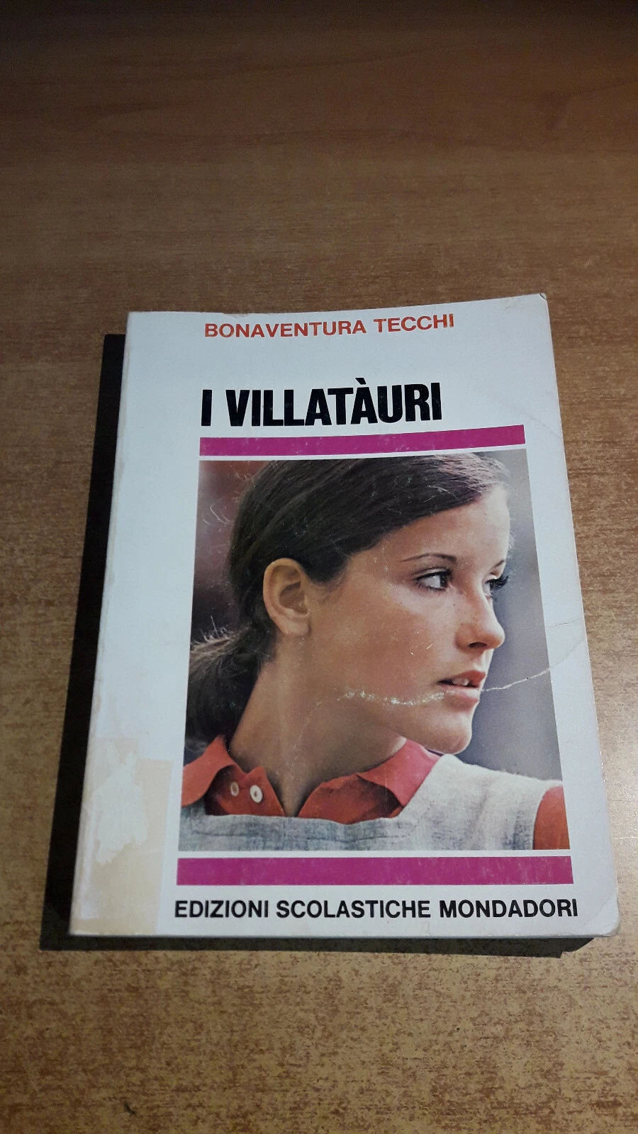 Foto 1 di 14