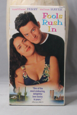 Fools Rush In (VHS, 1997) Matthew Perry Salma Hayek Retro 90s
