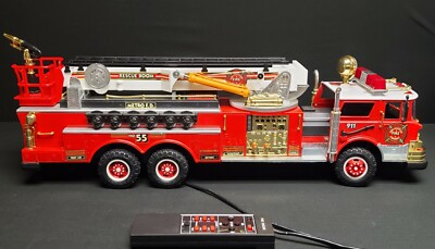 New Bright Vintage Firetruck No.55 Rescue Boom Tested Please Read