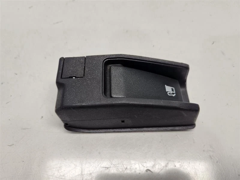 2002 Subaru Impreza Wagon Fuel Door Release Button - Image 2 of 4