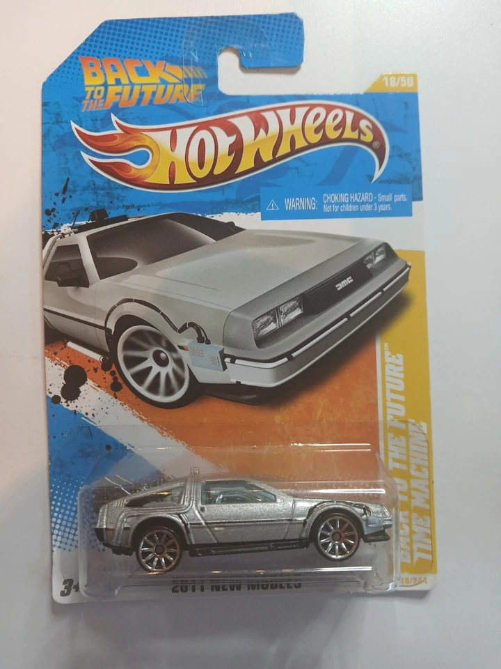 Hot Wheels Showdown HW Race (2013) Red DMC Delorean (4) CAR LOT  !  - Image 3 of 4