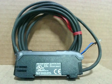 Keyence FS-V31P Optical Fiber Sensor Amplifier-New No Box