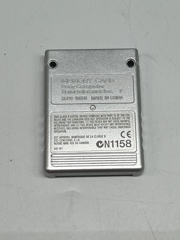 MEMORY CARD PLAYSTATION 2 PS2 ORIGINALE SONY ED. LIMITATA SILVER 8MB MAGIC GATE - Immagine 2 di 2