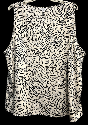 Nine West Top Plus Size 4X White Black Sleeveless V Neck Abstract Print Tunic