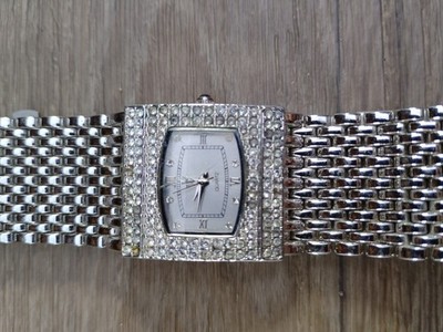 Victoria Weick Beverly Hills Diamond Bezel Ladies Rectangular Crystal Watch