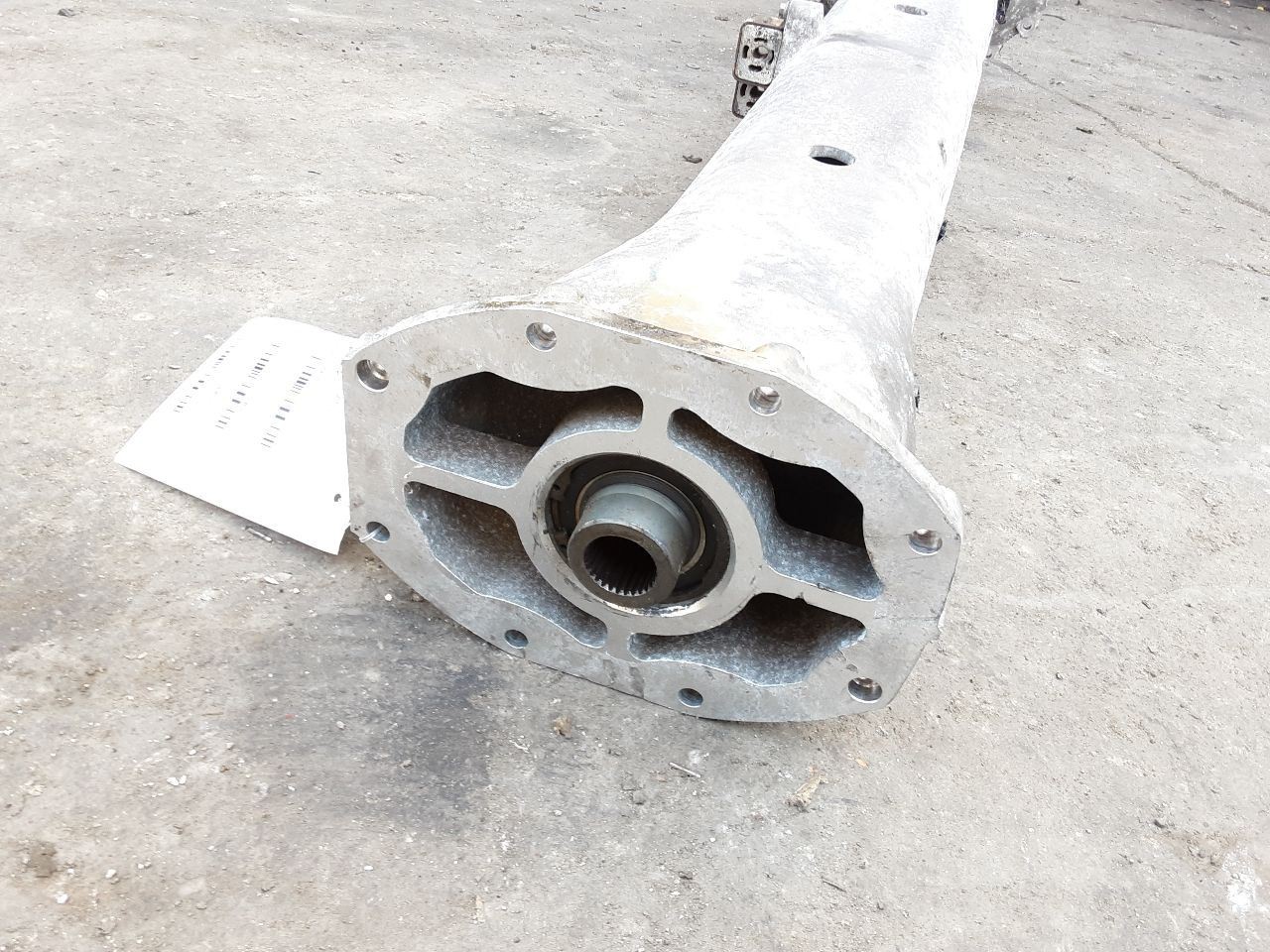 Aston Martin Vantage 2010 Rear Driveshaft P/N 677983