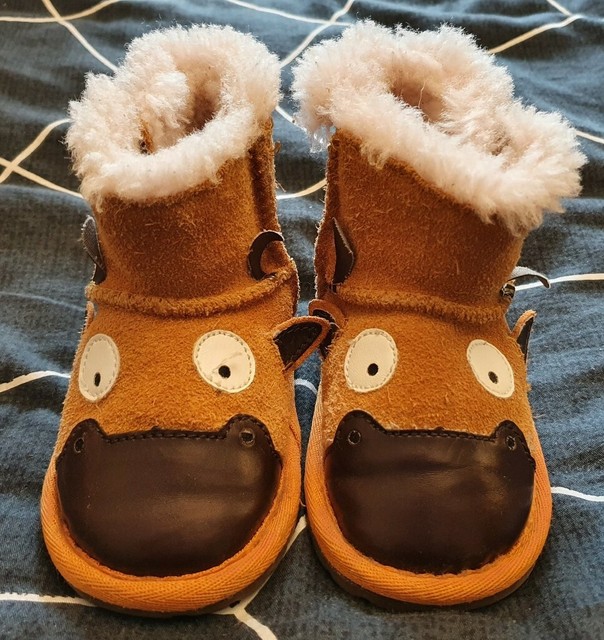 emu giraffe boots