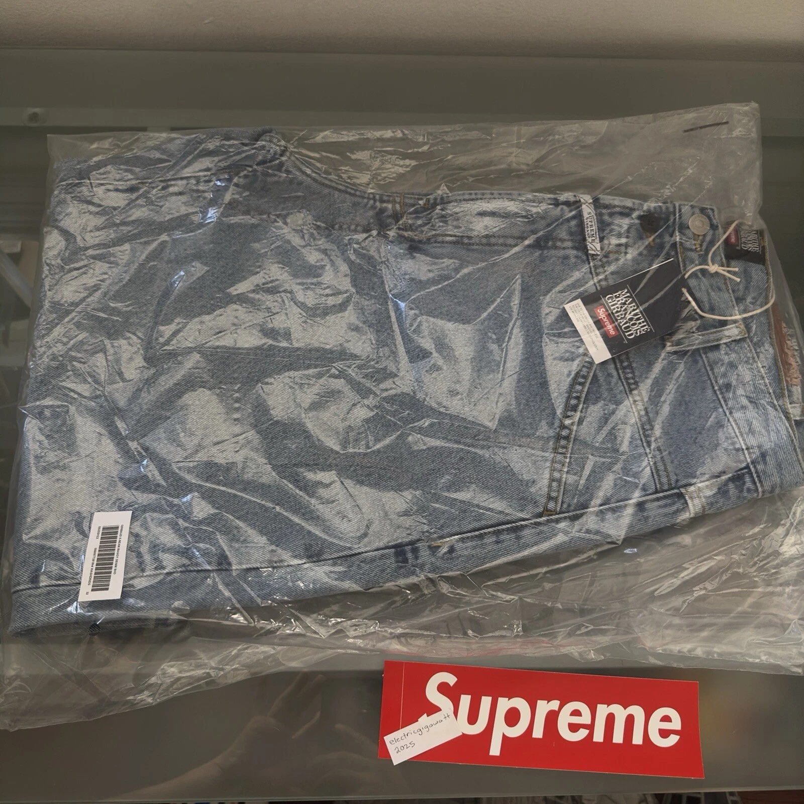 Short en denim baggy Supreme®/Marithé François Girbaud couture X   Indigo lavé   32