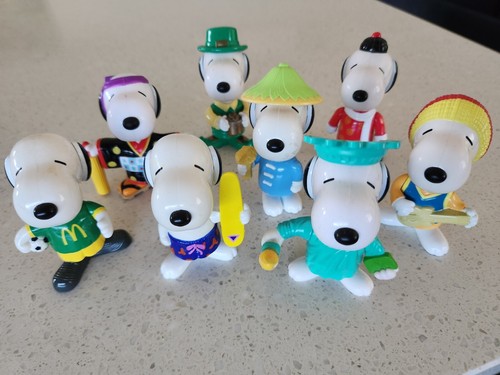 Lot De 6 Figurines Snoopy Vintage McDonald's De L'an 2000, Collection UFS, D'occasion