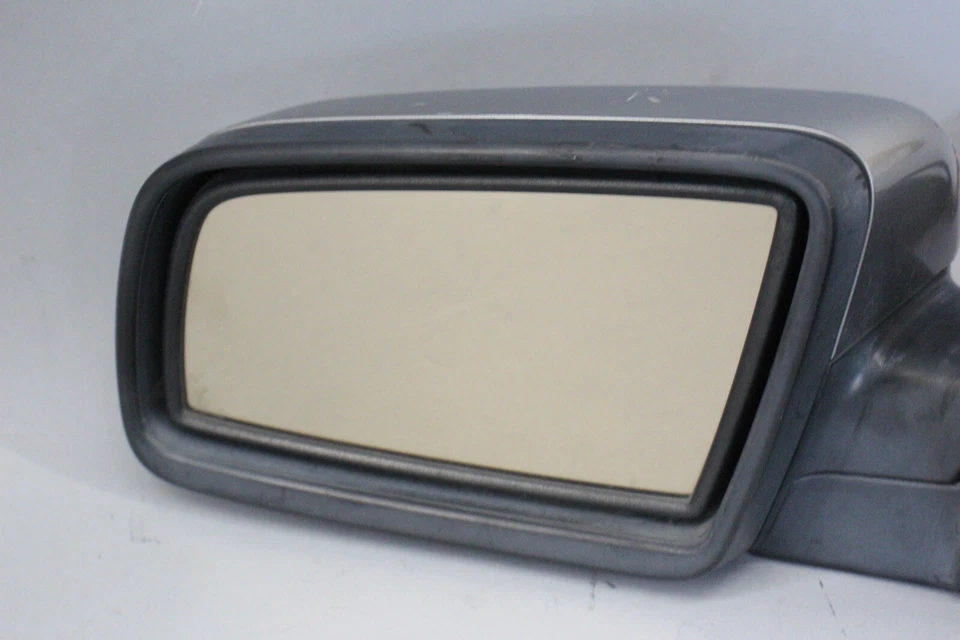 ✅ 06-10 BMW E60 E61 525i 545i Left Driver Side View Mirror Power Heated Door OEM - Image 3 of 4