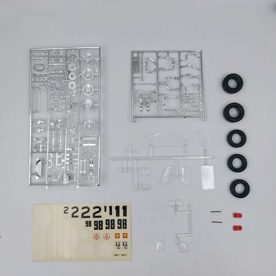 IMC Mark II Ford GT Plastic Kit 1:25 No. 112-200 Made In USA 1960S - Image 3 of 4