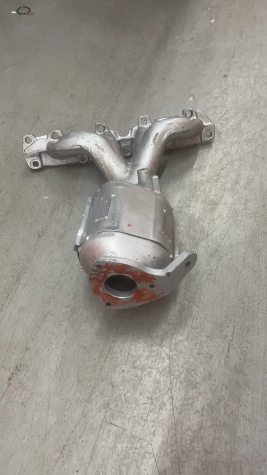 Convertidor catalítico con colector de escape integrado-EPA Walker 16469 Foto 3 de 4