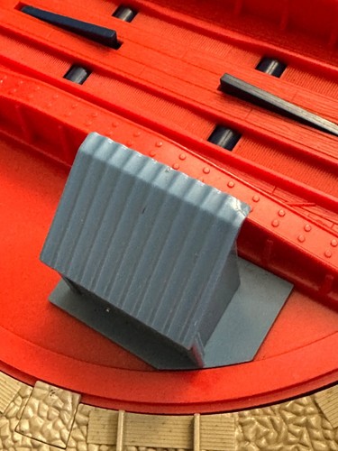 Trackmaster Thomas & Friends ~ THOMAS AT TIDMOUTH SHEDS Incomplete 40pcs 2006 - Picture 10 of 11