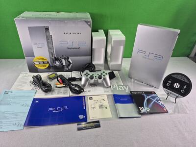 Sony PS2 Playstation 2 Satin Silver Silber + OVP Originalverpackung + An. !! GUT