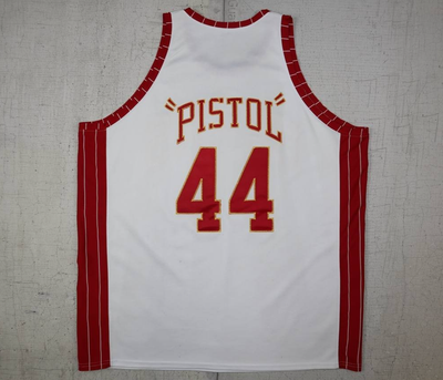 Mitchell & Ness Atlanta Hawks Pistol Pete Jersey 44 1973-74