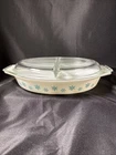 Vintage Pyrex Turquoise Snowflake Divided 1-1/2 Quart Casserole Dish With Lid 37