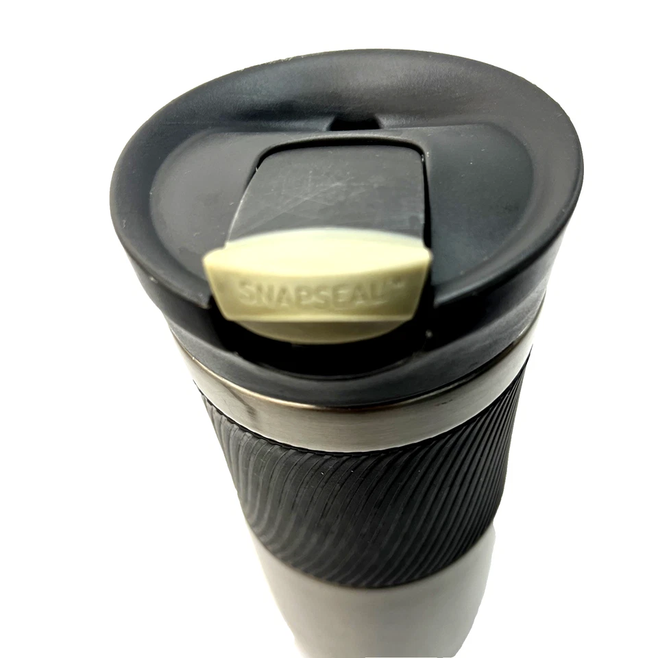 Taza de viaje de acero inoxidable Contigo Ignite Snapseal 20 oz agarre gris plata Foto 4 de 4