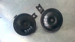 Signalhorn seitlich L+R 966203Z500 966103Z500 Hyundai i40cw 1.7 Crdi VF