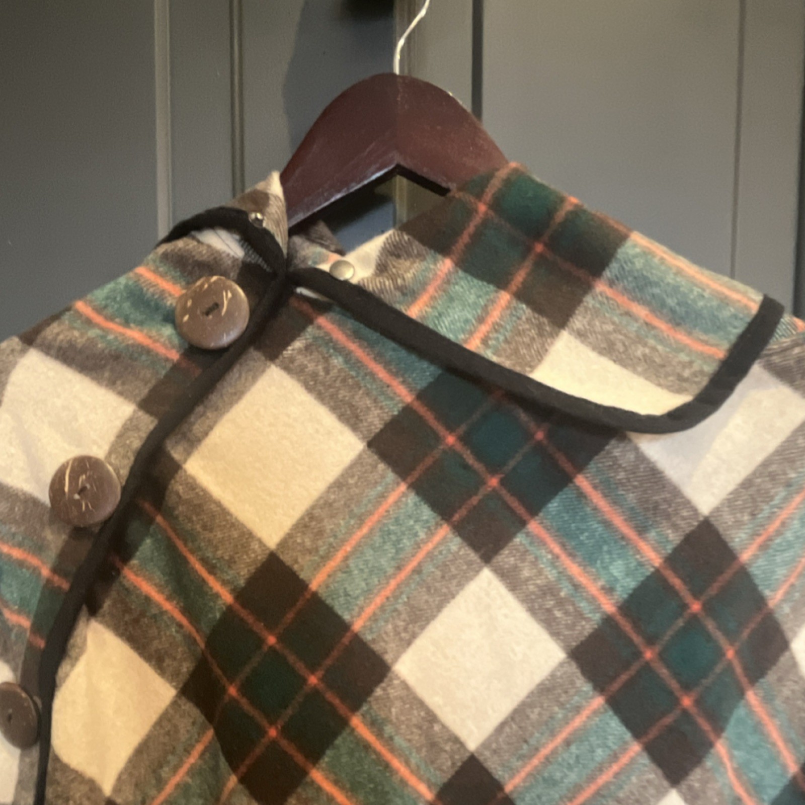 Plaid Button Collared Mid-Length Poncho Cape for … - image 2