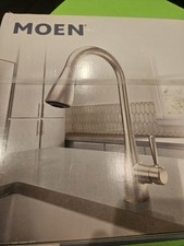 MOEN Doherty Single Handle Pull-Down Sprayer Kitchen Faucet in Stainless Finish