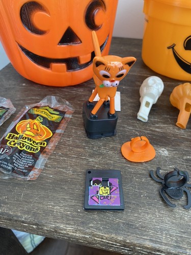 Vintage 1986 1991 McDonald’s Halloween Buckets Pail Pumpkin Witch + Toys Crayola - Picture 7 of 18
