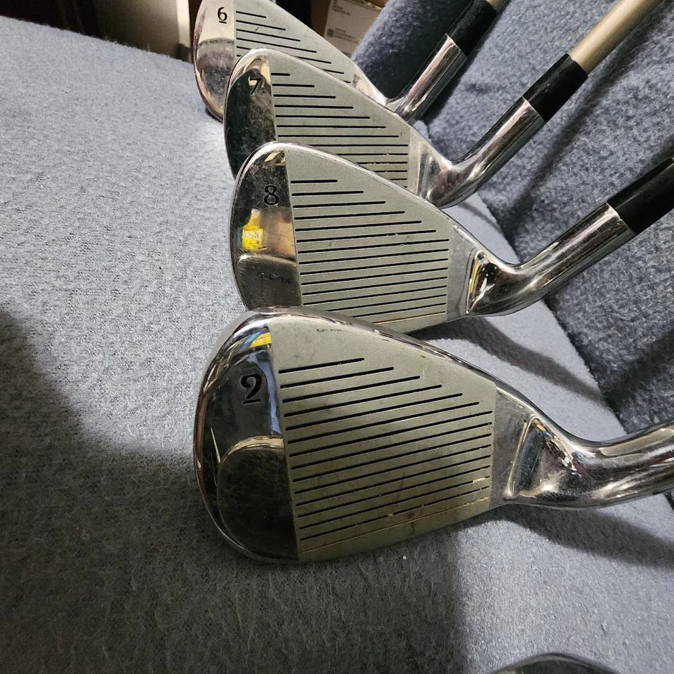 AFFINITY U CUT HYBRID TECHNOLOGY 6-SW IRONS WOMENS LIGHT FLEX - Image 3 of 4