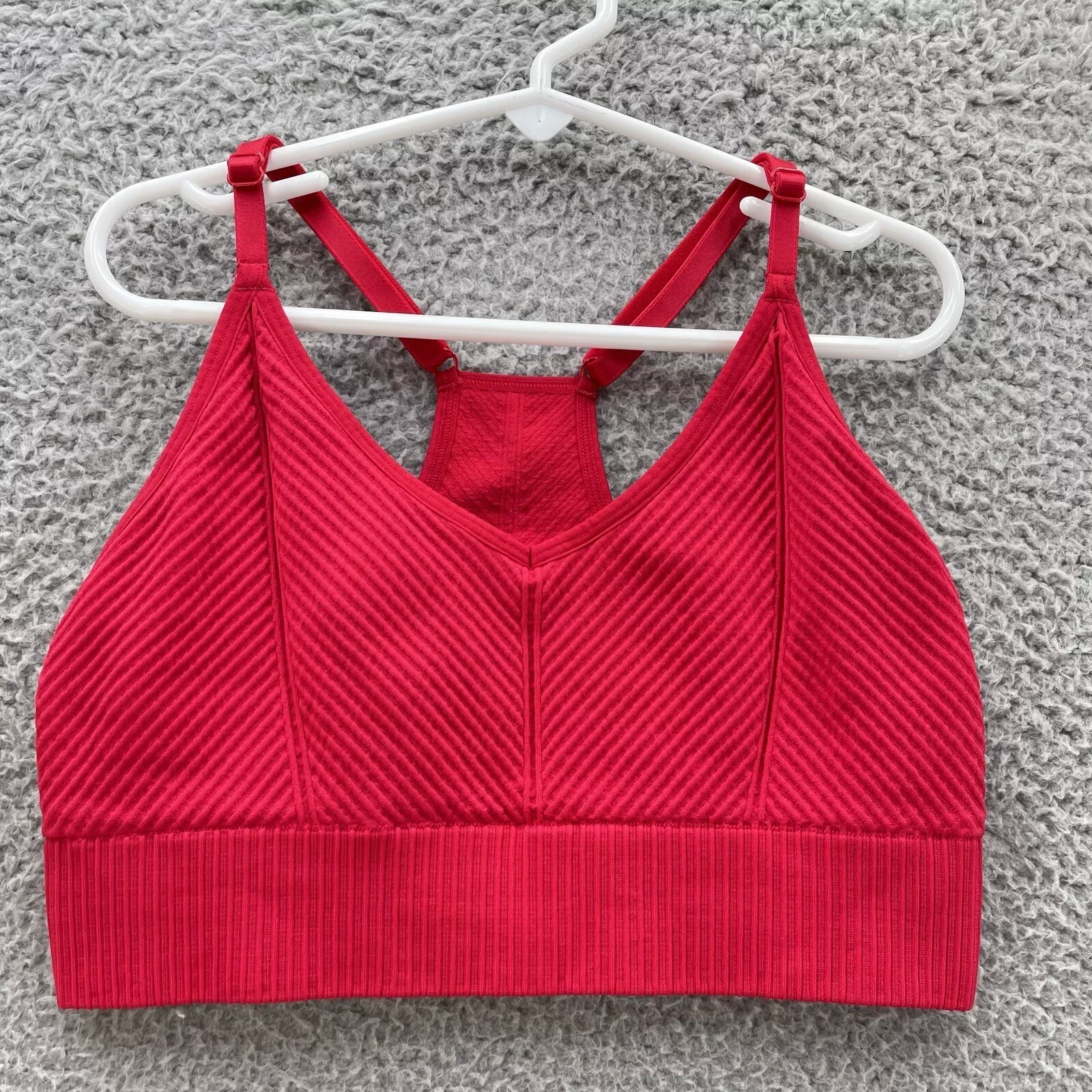 victoria-secret-vs active seamless gym athletic tank-bra
