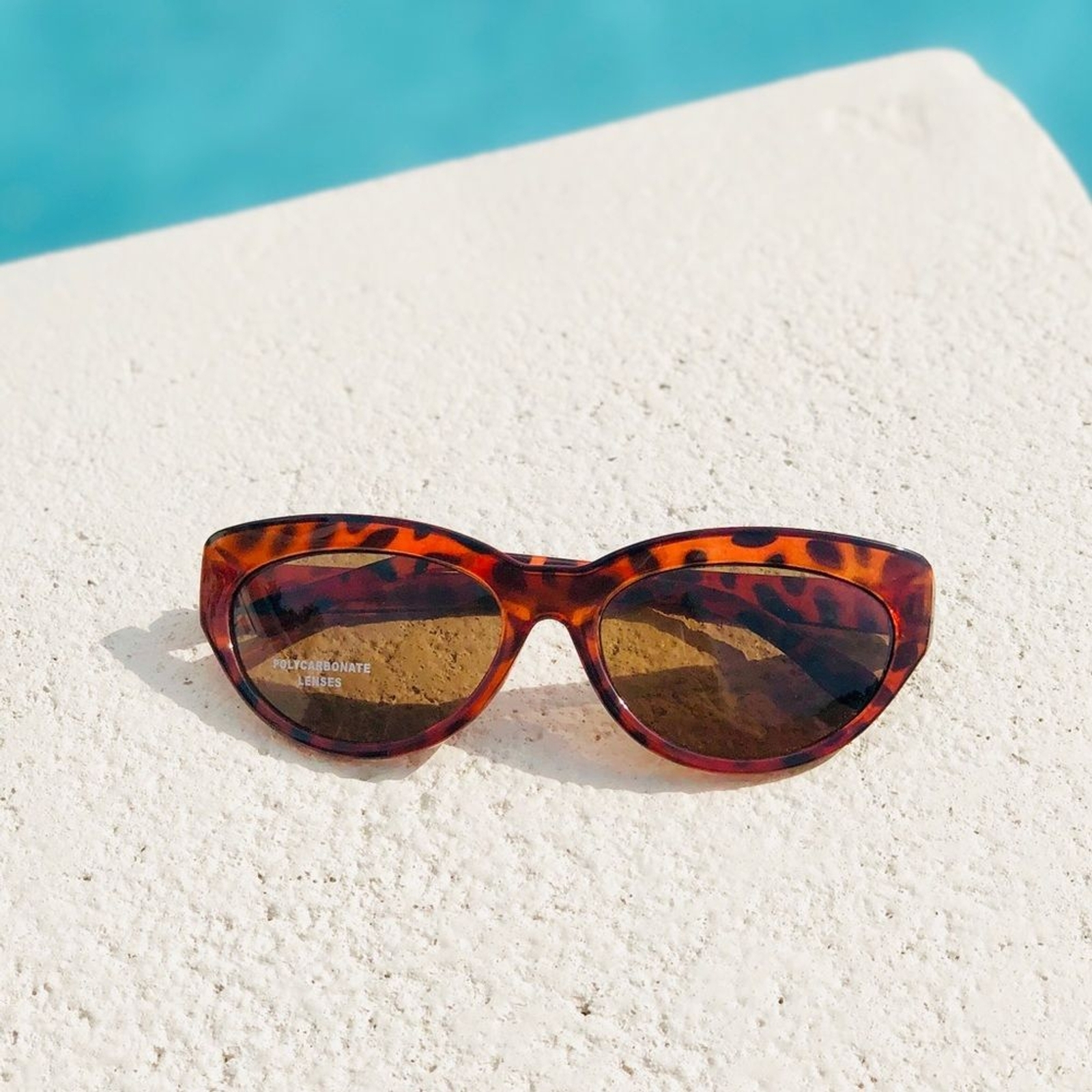 Retro Cat-Eye Sunglasses-image