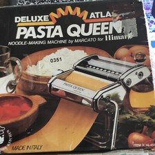 (352). Delux Atlas Pasta Queen Hecho en Italia Usado