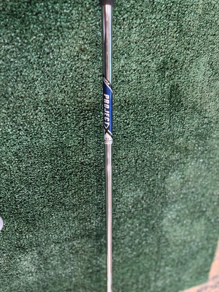 全新 Titleist 铁杆,5 件装,刀片式感觉和动力,带中型握把 — 第 3/4 张图片