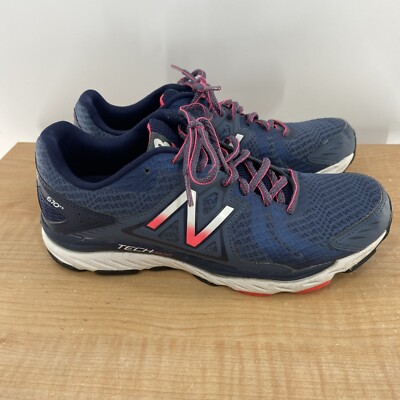 New Balance 670v5 Women's Size Running Shoes Blue Pink