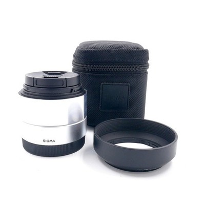 Sigma 19mm f/2,8 DN Sony E-Mount second hand vom Händler