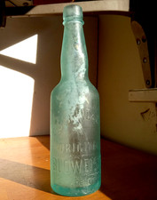 C.CONRAD & CO'S ORIGINAL BUDWEISER 1879 FIRST BUDWEISER BEER BOTTLE APPLIED LIP