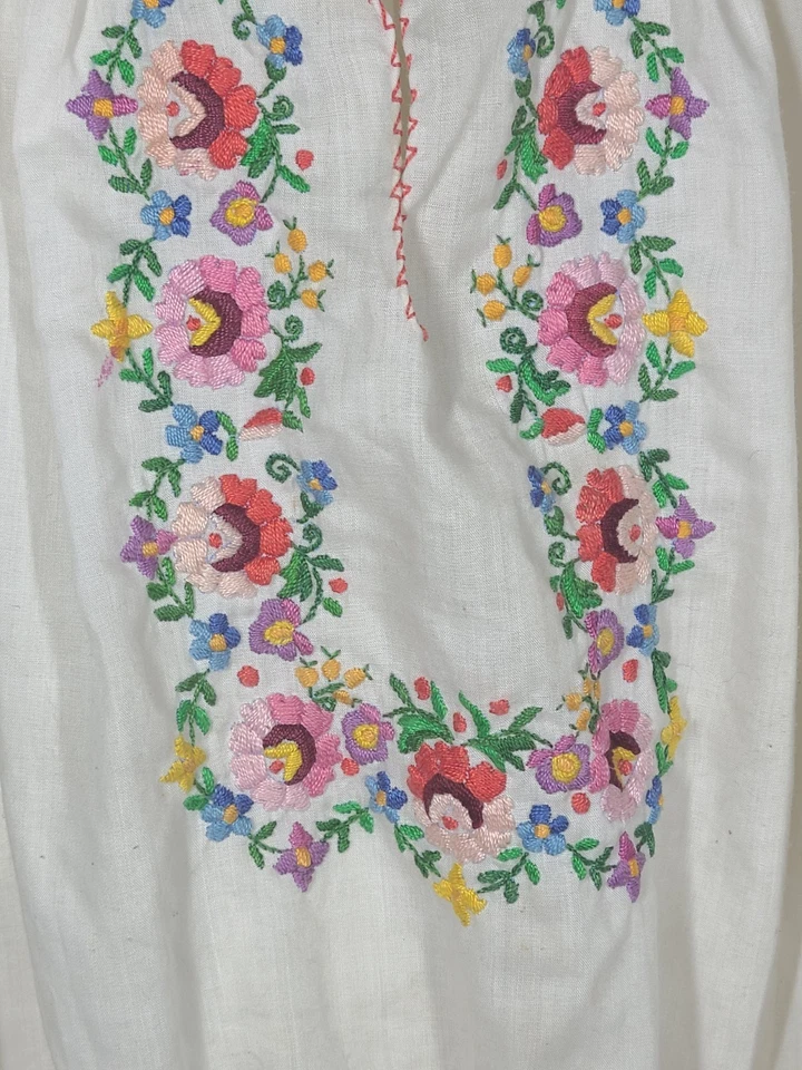 Camisa Campesina De Colección Años 50 Blanca Algodón L Colorida Floral Manga Abullonada Roble Húngaro Foto 3 de 4