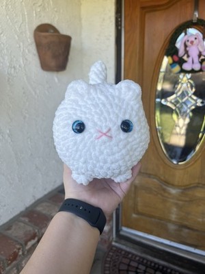Handmade Crochet White Cat Plush Cute Amigurumi Soft Animal Toy