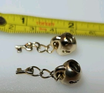 Vintage Pandora Puffy Heart (2) Charms Sterlingsilber & 14K Gold baumelnder Schlüssel