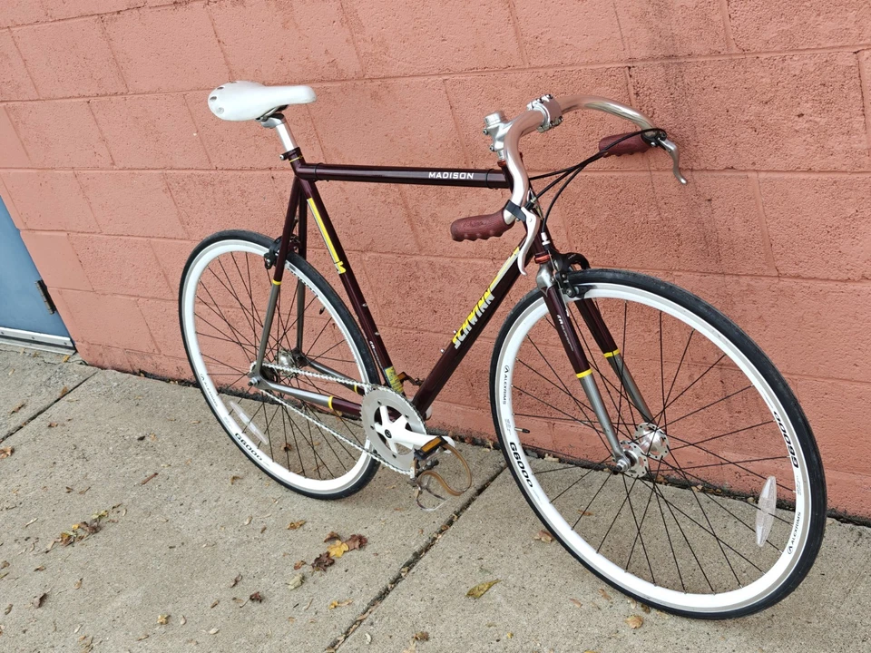 Bicicleta/bicicleta Schwinn Madison de pista de engrenagem fixa - Média - Imagem 3 de 4
